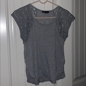 Grey Tee Shirt W/ Lace Sleeves